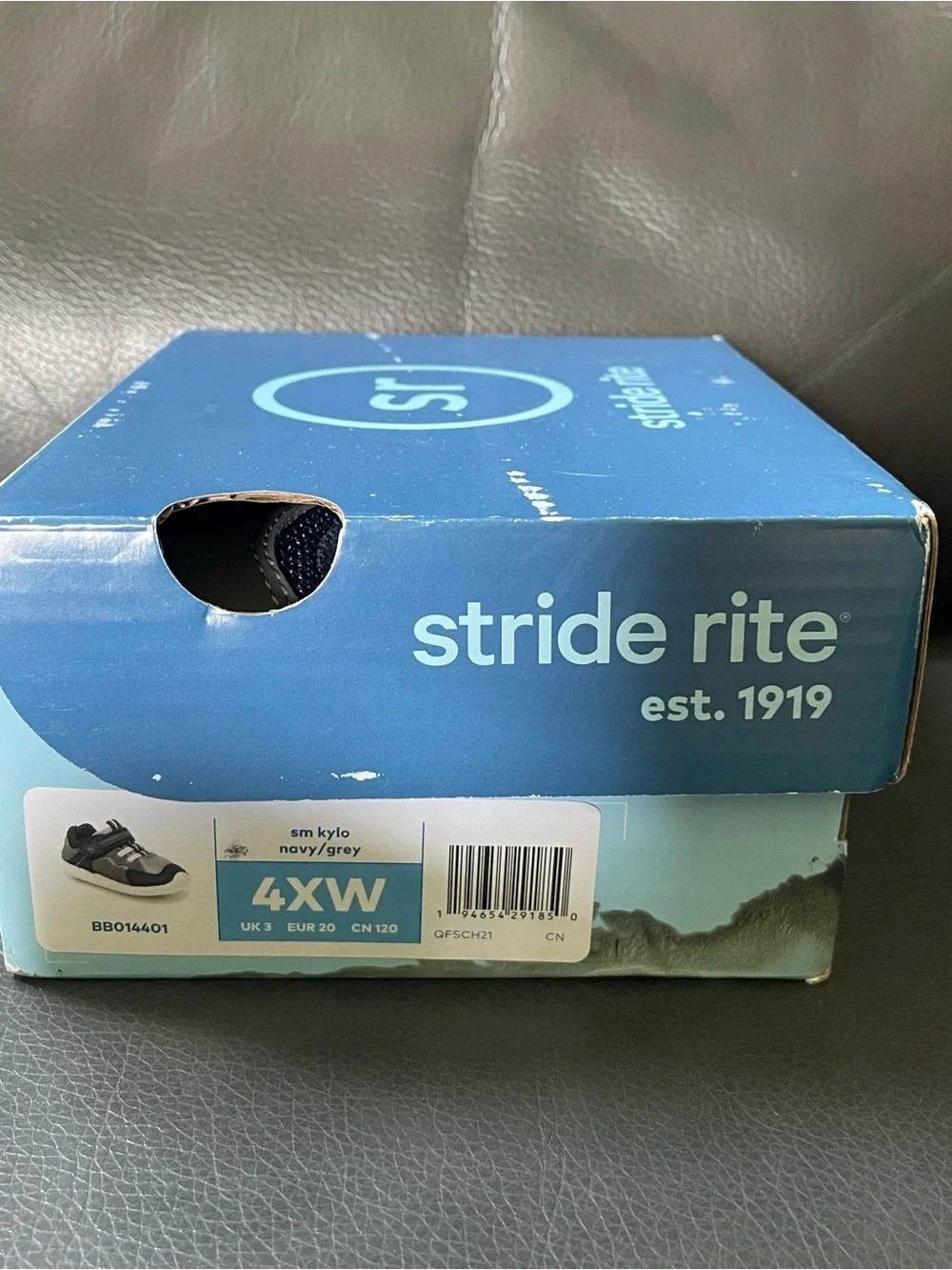 Stride Rite - Soft Motion Kylo Sneaker - NIB - Navy/Gray - Boys Size 4XWide